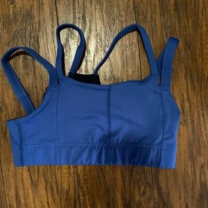 Oiselle sports bra